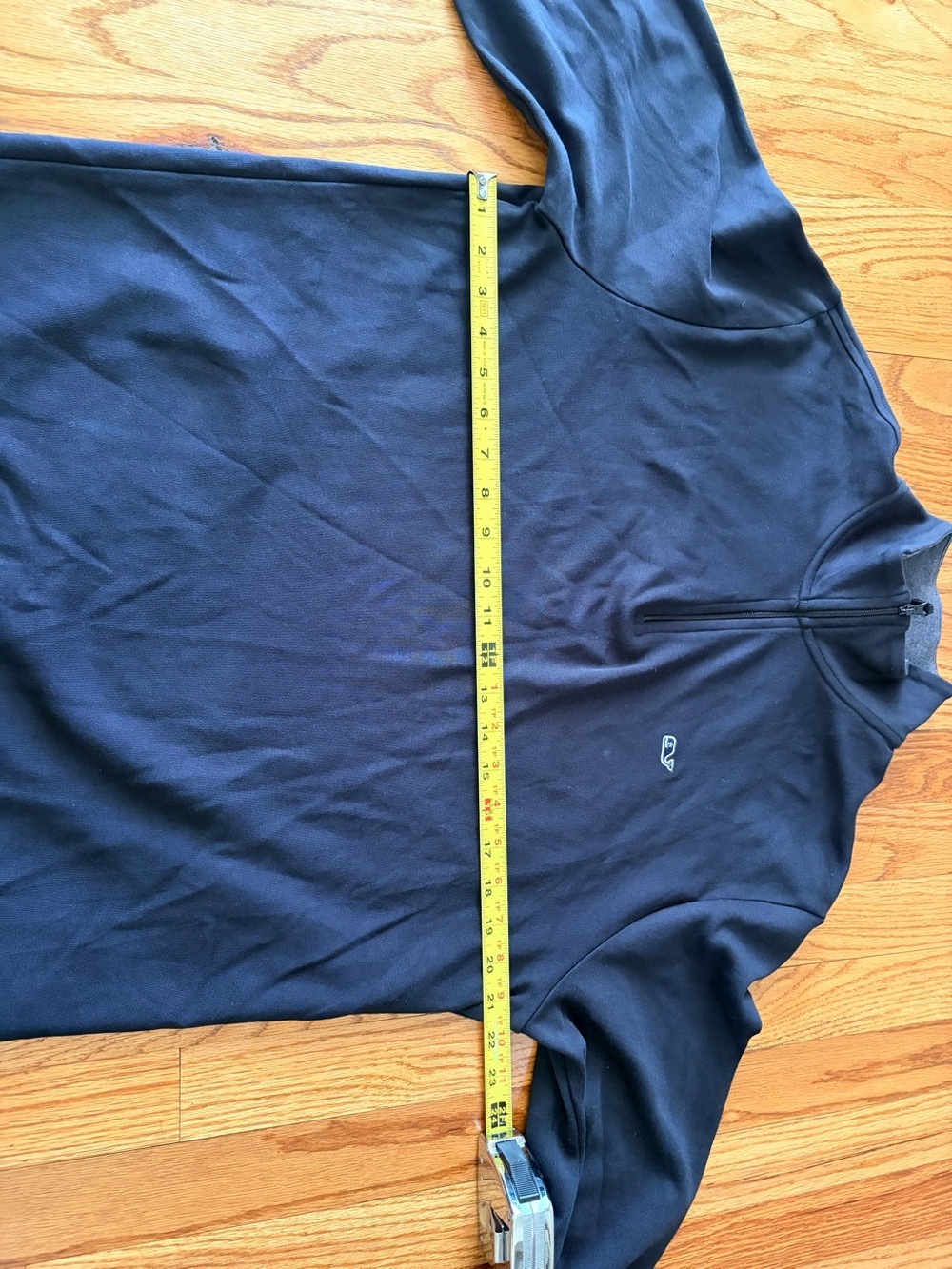 Vineyard Vines Men's Black Half-Zip Sweater - Picture 4 of 7